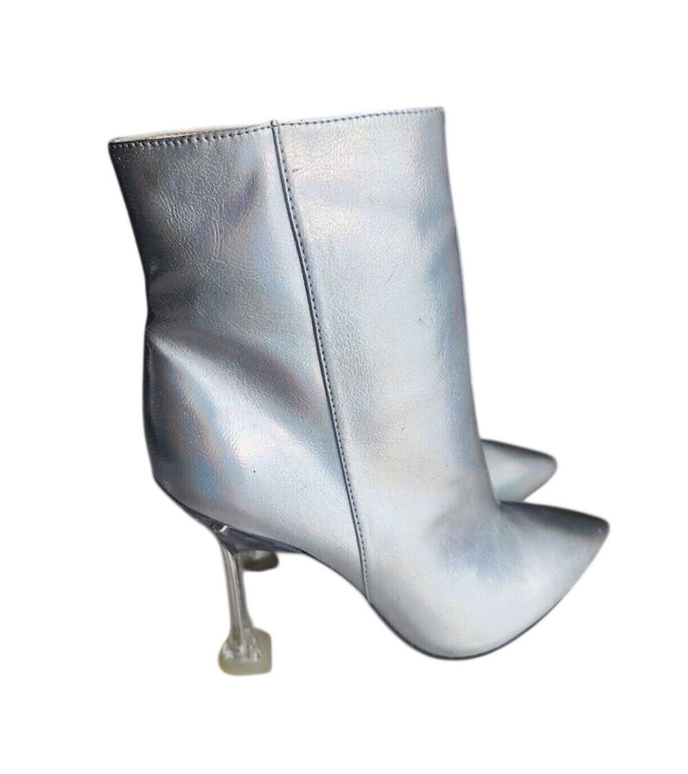 Nine West Tonight Iridescent Silver Leather Ankle Boots Size 7